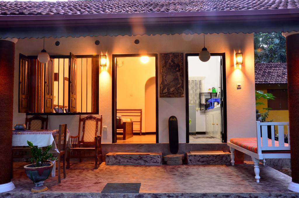 Aknara Rest Hotel Weligama Exterior foto